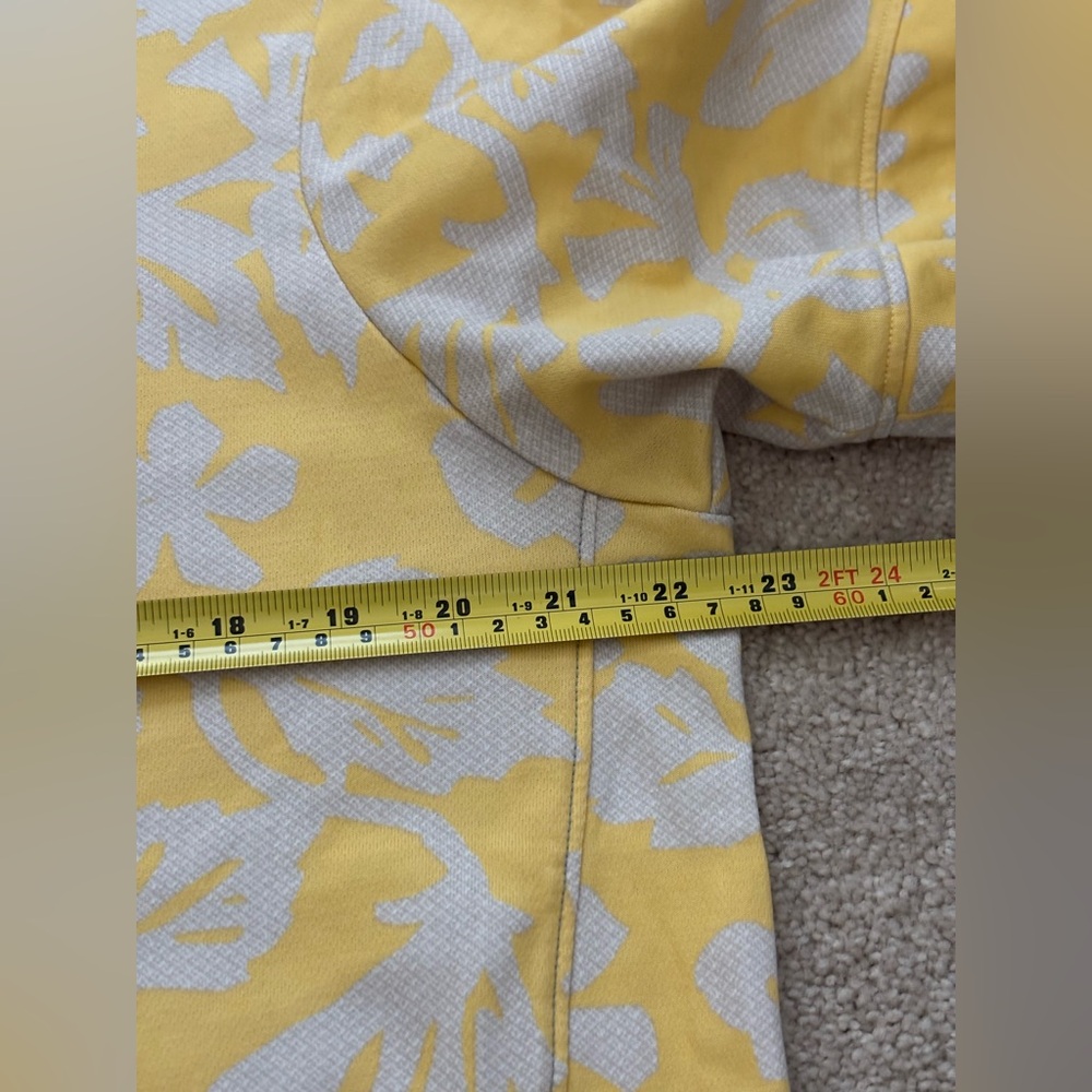 Tommy Bahama Tropical Yellow Floral Polo Shirt - Picture 8 of 8
